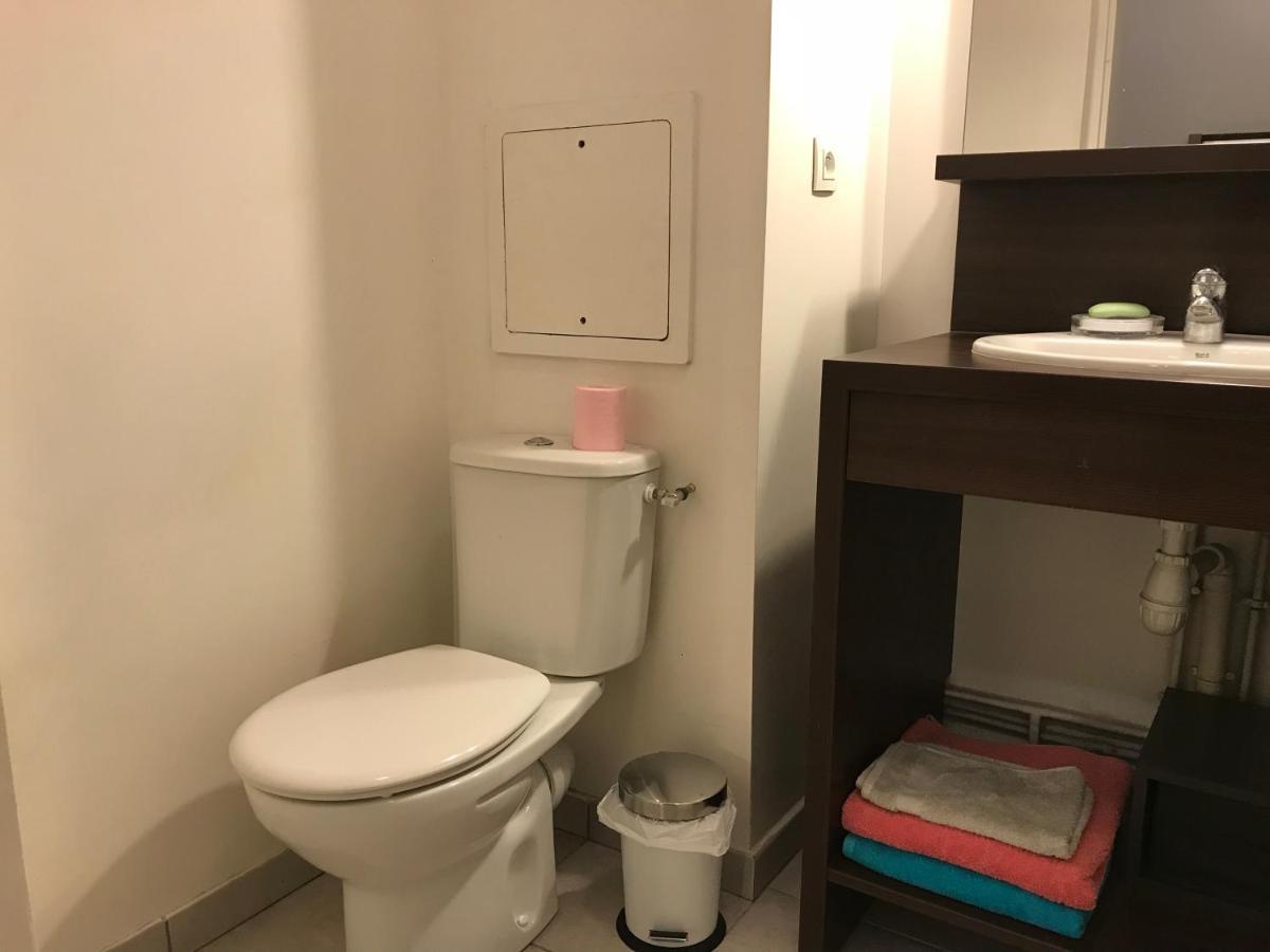 Studio 22M2 Rer Val D'Europe A 150M /Disney-Paris Montévrain Exteriör bild