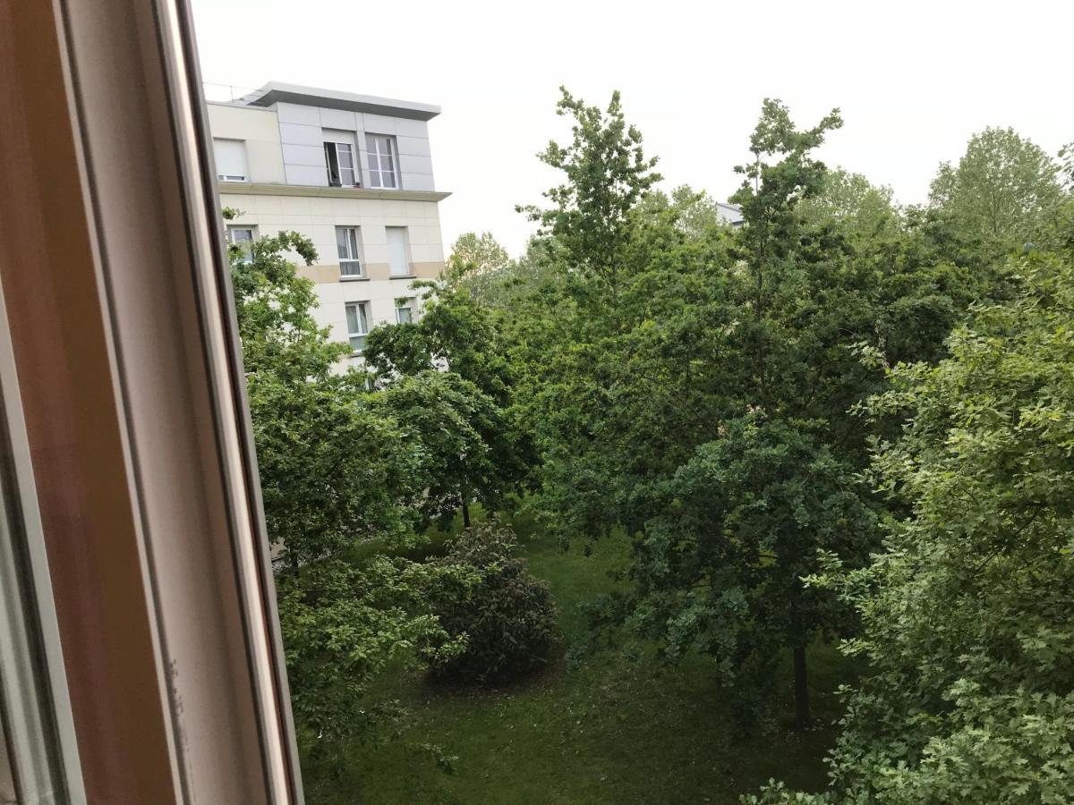 Studio 22M2 Rer Val D'Europe A 150M /Disney-Paris Montévrain Exteriör bild